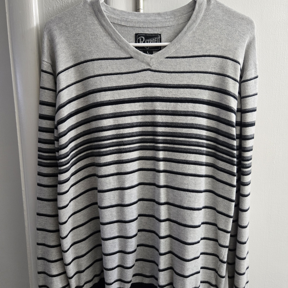 Retrofit V-Neck Sweater in Gray and Black Stripes